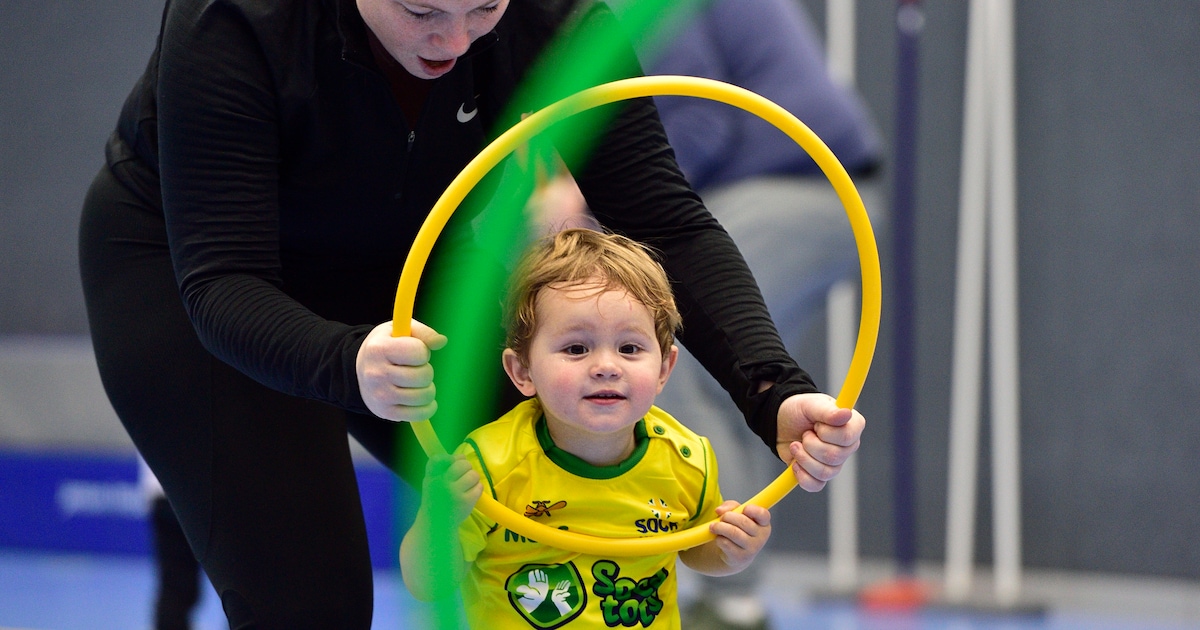 Eerste stapjes gezet? Steeds meer peuters gaan daarna op sportles: ‘Gaat om veel meer dan bewegen’