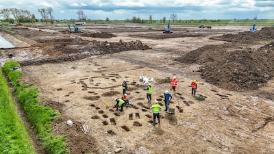 Archeoloog vertelt verhaal rond de gevonden bronstijd-boerderij in Montfoort: ‘Bijzondere vondst’