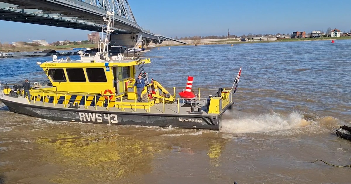 Schipper geeft vol gas op de Waal voor bijzondere reddingsoperatie, maar dat gaat nog niet zo makkel