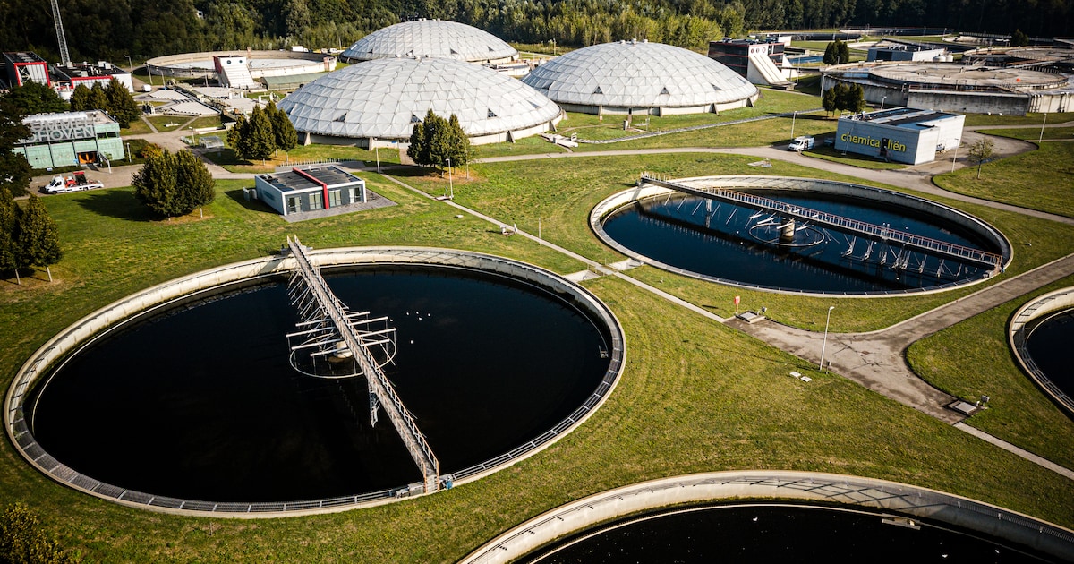 Inloopavond in 't Trefpunt: Vitens licht drinkwaterplannen toe aan Luxwoude