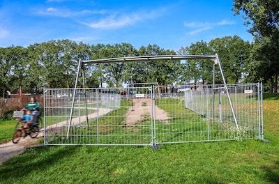 Opruimklus kost 10.000 euro: Glasscherven gevonden bij speeltuin in Apeldoorn