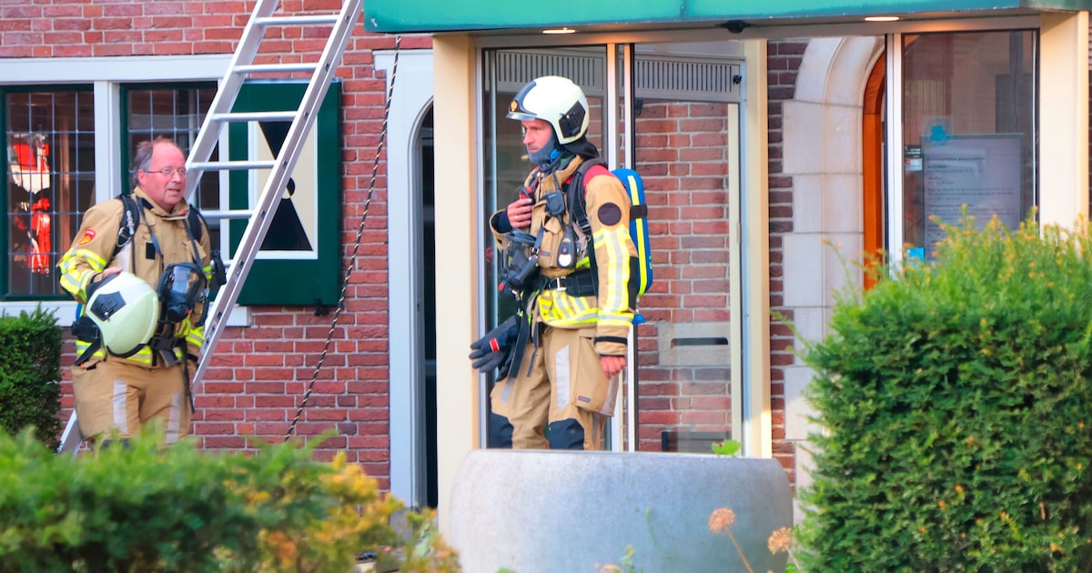 Man (49) aangehouden voor brandstichting gemeentehuis Woudenberg
