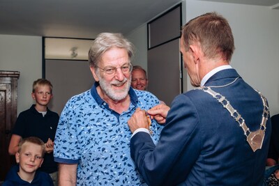 Hans Smit uit Klaaswaal krijgt Koninklijke onderscheiding