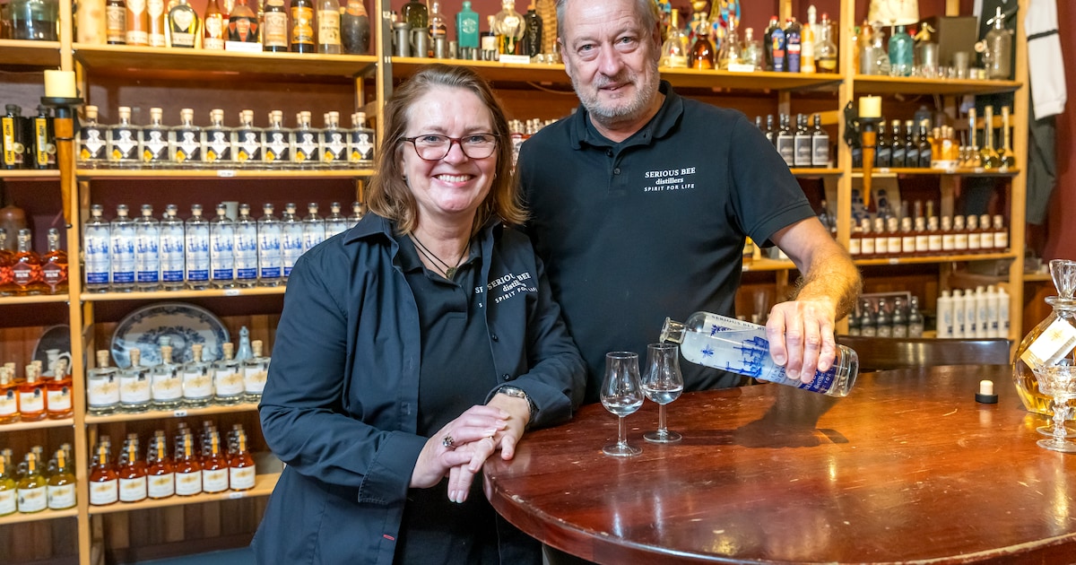 Bijzondere jenever en rum als ambassadeur van Schiedam: door de bijen en voor de bijen