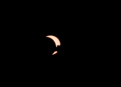 Dit zijn jullie mooiste foto’s van de zonsverduistering in Utrecht