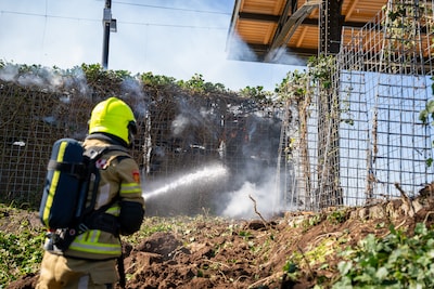 Alweer brand in groene wand bij station Kampen, maar dit is de laatste keer