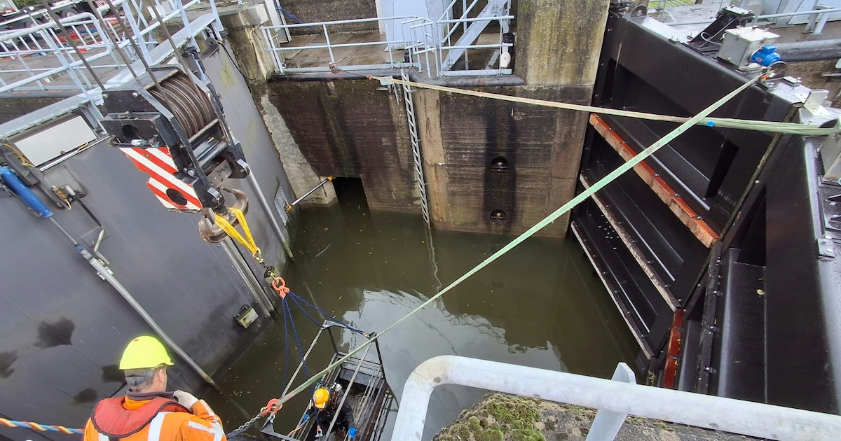 Rijkswaterstaat staat tijdelijk meer ligplaatsen toe langs vaarweg Lemmer-Delfzijl