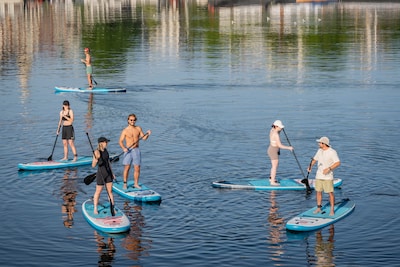 Nieuw in Den Haag: pak een supboard uit een locker en ga meteen het water op
