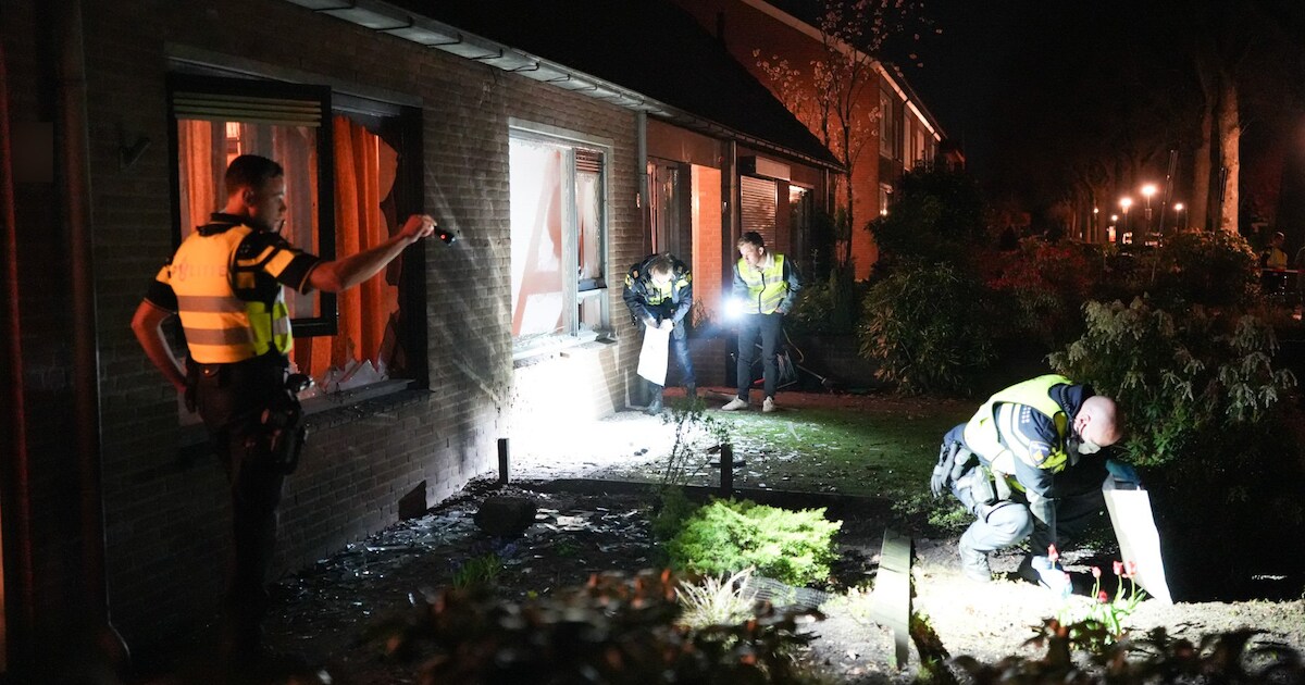 Drie woningen getroffen door explosie in De Moer