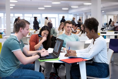 Studente heeft lastige thuissituatie en gezondheidsprobleem, maar hulp is moeilijk: ‘Voelt als straf