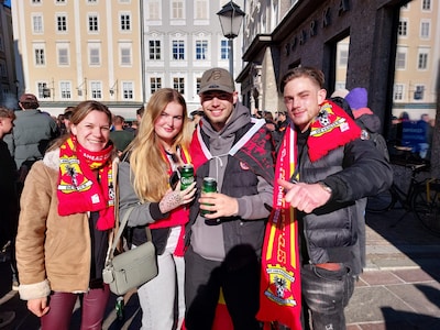 Speuren naar goedkope tickets en elke maand een bedrag sparen: zo zorgen deze supporters van GA Eagl