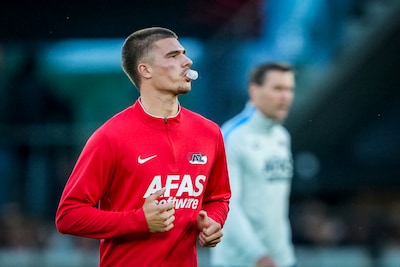 LIVE Europa League | Wesley Hoedt maakt na 11 jaar zijn rentree bij AZ, vijf andere wijzigingen in basiself