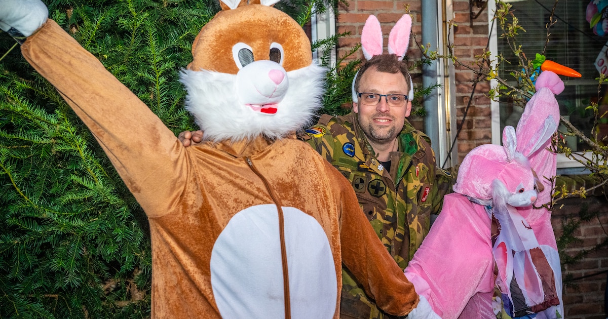 Ben (41) laat buurt meegenieten van vrolijke paastuin: ‘Er is al genoeg ellende in de wereld’