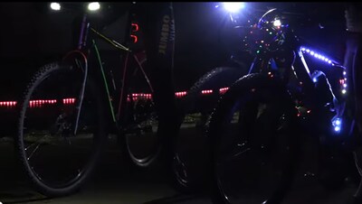 Versierde fietsen verlichten Bosschenhoofd tijdens Lichtjestocht: ‘Een heel mooi gezicht’
