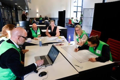 Hertelling stemmen leidt tot nóg kleiner verschil in Berg en Dal, D66 wint derde zetel met twee stem