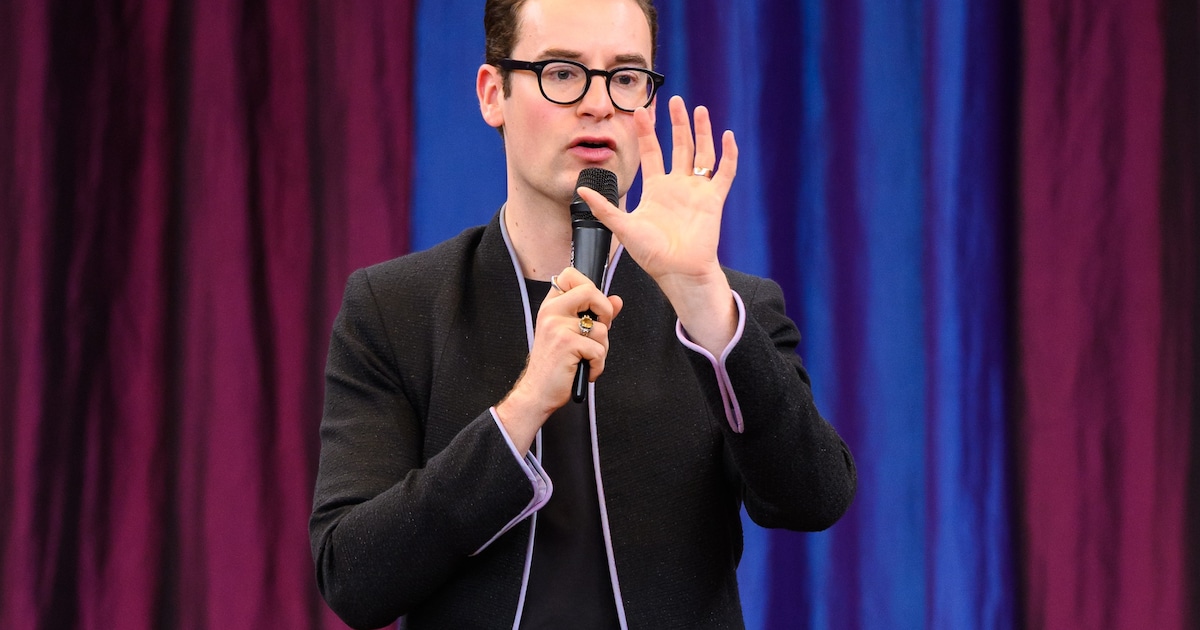 Splinter Chabot presenteert nieuw boek in boekhandel in Sassenheim