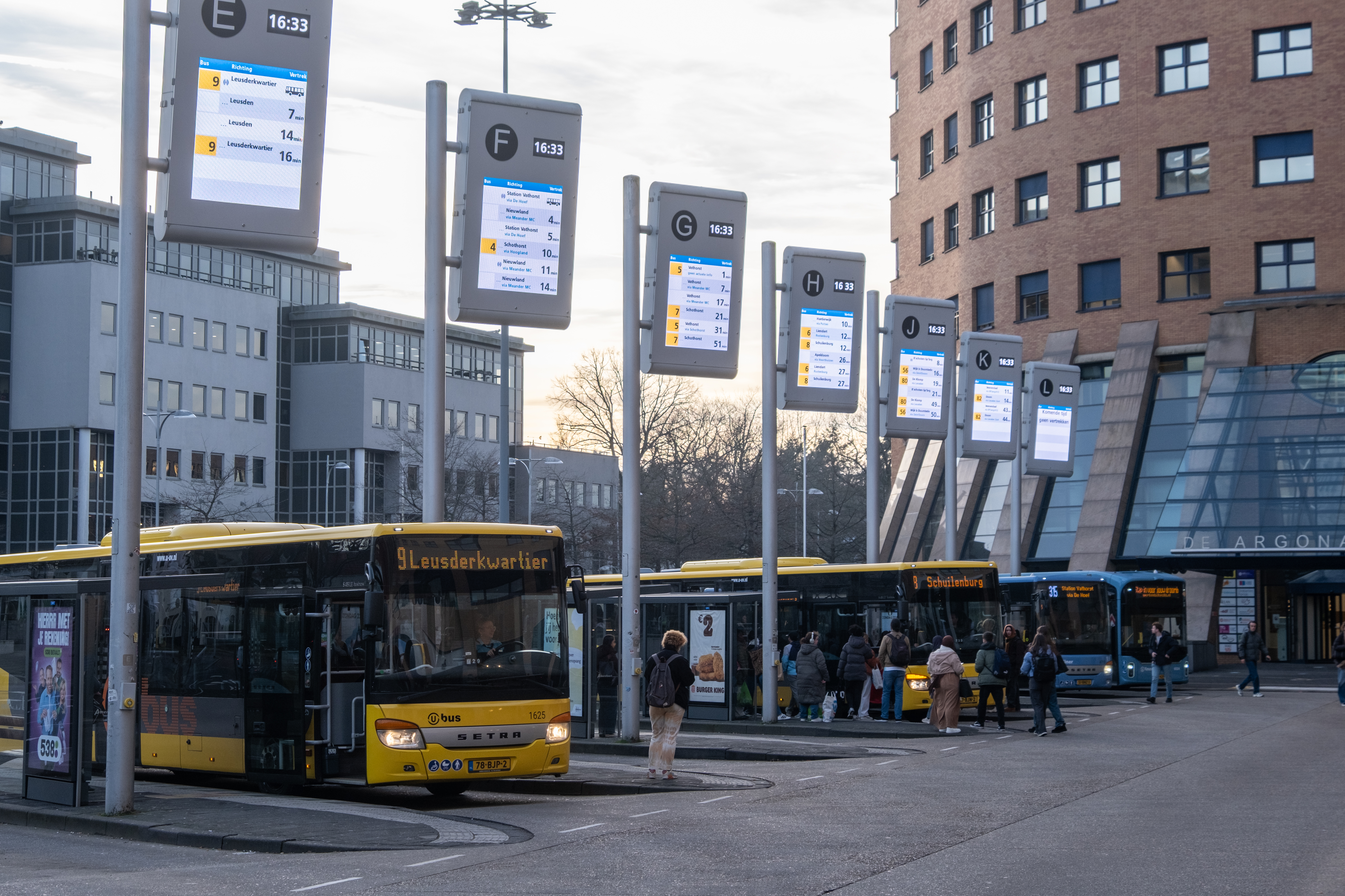 Nieuwe busdienstregeling van U-OV van start in en rond Amersfoort ...