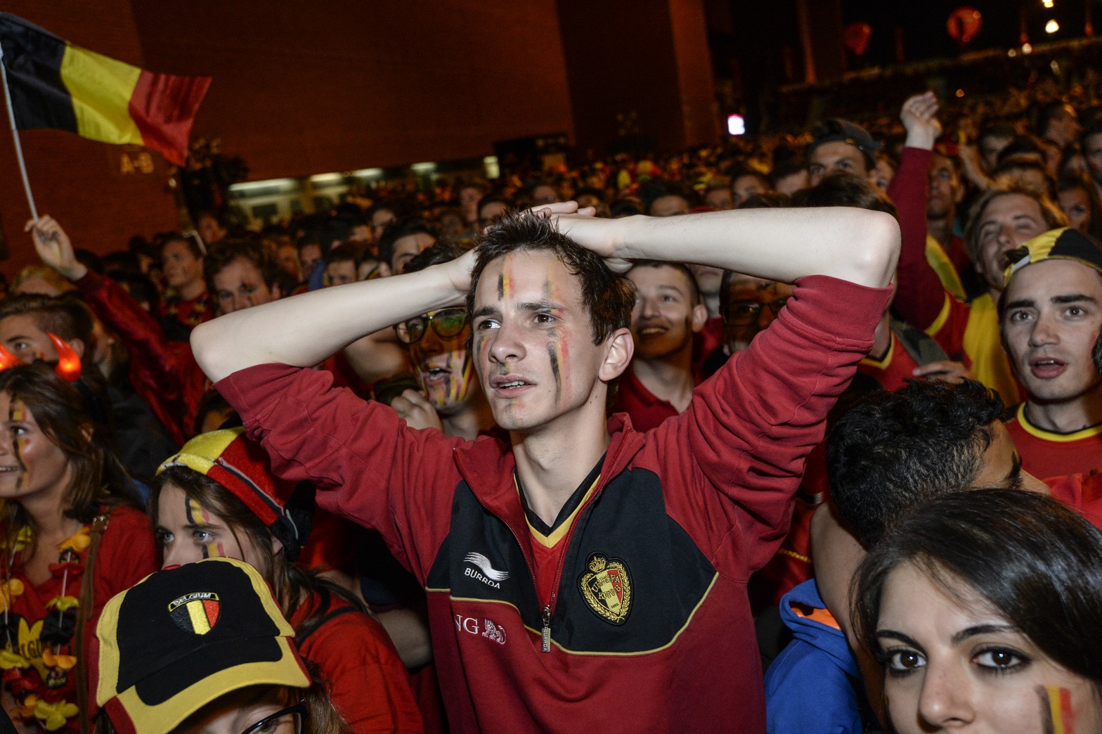 Kim Holland heeft verrassing voor haar volgers bij winst Oranje | Foto ...