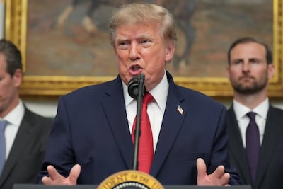 Trump kondigt ‘meest verwoestende economische operatie ooit’ aan tegen Iran en zijn bondgenoten