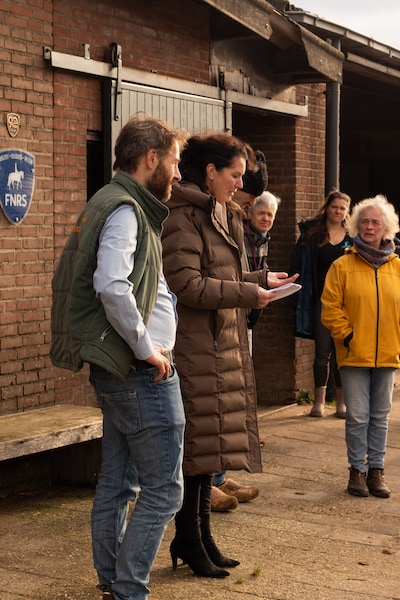 Nieuwe naam en logo voor manege in Westervoort