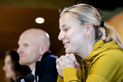 ‘We hebben een mooie battle’: zo bepalen de Oranje Leeuwinnen de vrije trap- en strafschopnemers
