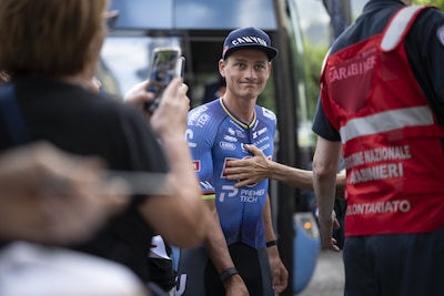Van der Poel voelt zich beter in Ronde van Zwitserland na moeizame start