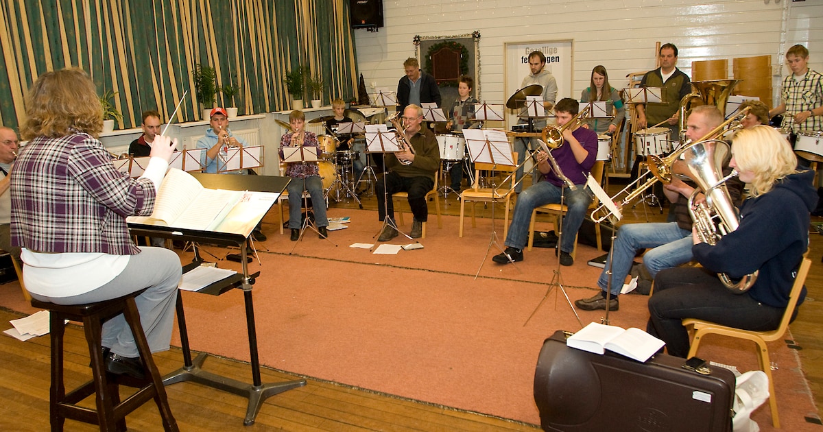 Toneelvereniging De Plankenridders brengt klucht naar Aarlanderveen en Nieuwkoop