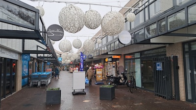 Man (23) steelt frisdrank en alcohol bij Jumbo in Helmond, maar heeft niet op alert winkelpersoneel 