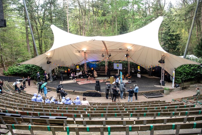 Groot onderhoud N413: aangepaste routes naar horeca en theater Cabrio ...