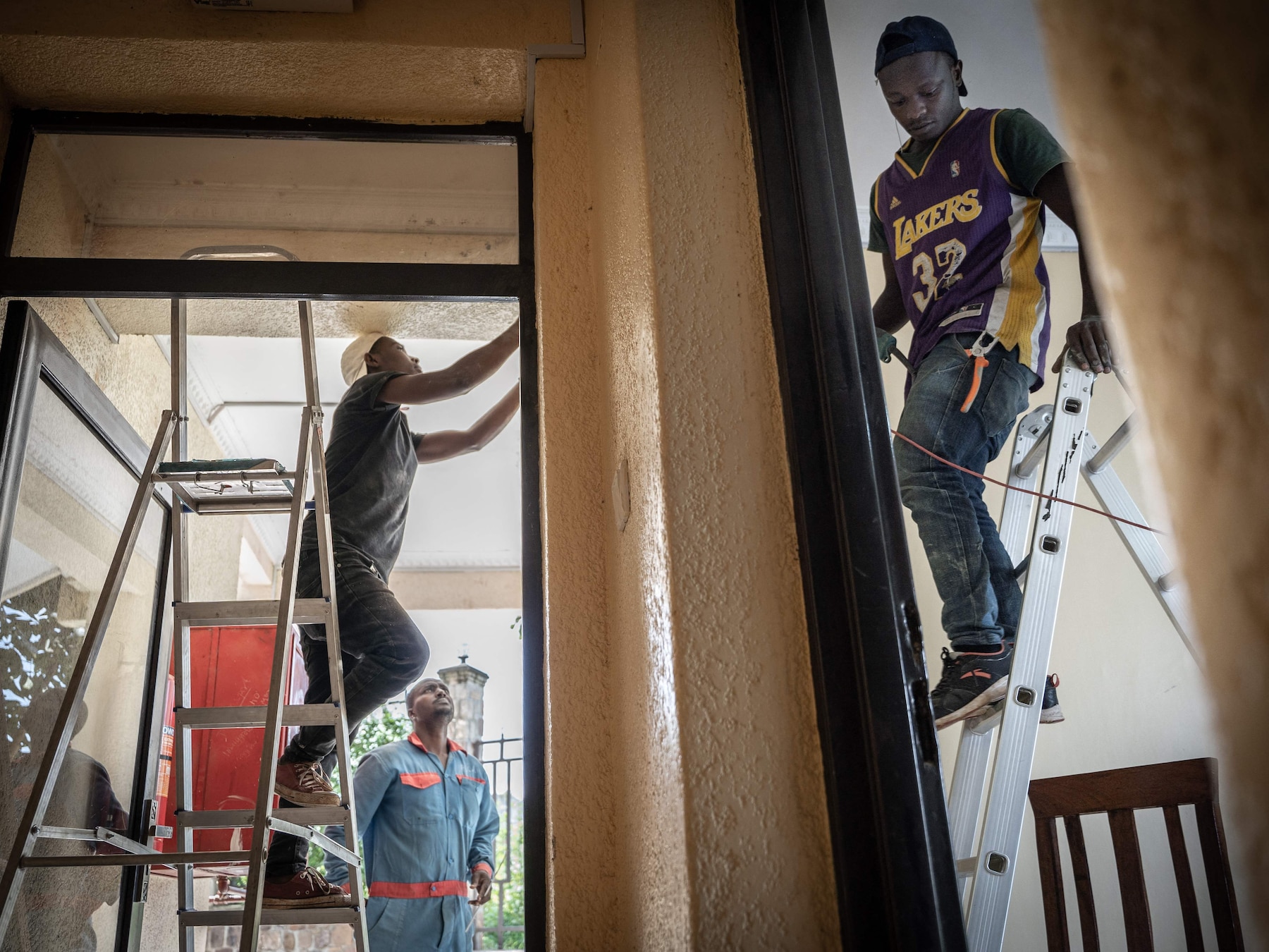 Steeds meer westerse landen sturen afgewezen asielzoekers naar Oeganda, Nederland wil ook zo’n deal