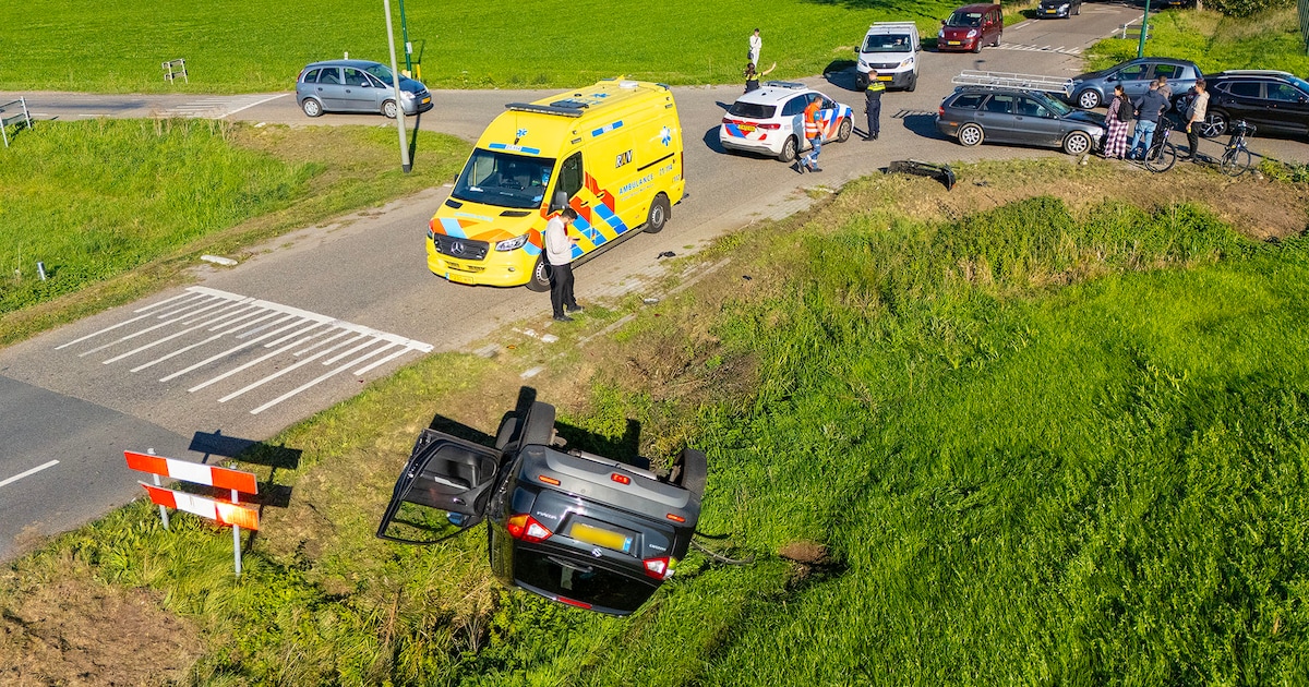 Opnieuw botsing op berucht kruispunt bij Oss: auto slaat over de kop ...