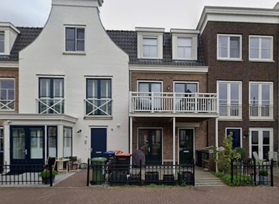 Fundaparel: in dit huis vind je mos op het plafond