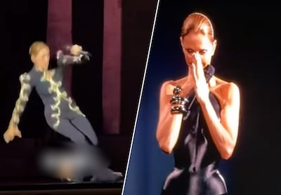 Céline Dion valt tijdens optreden in Parijs en vergeet tekst van iconisch nummer