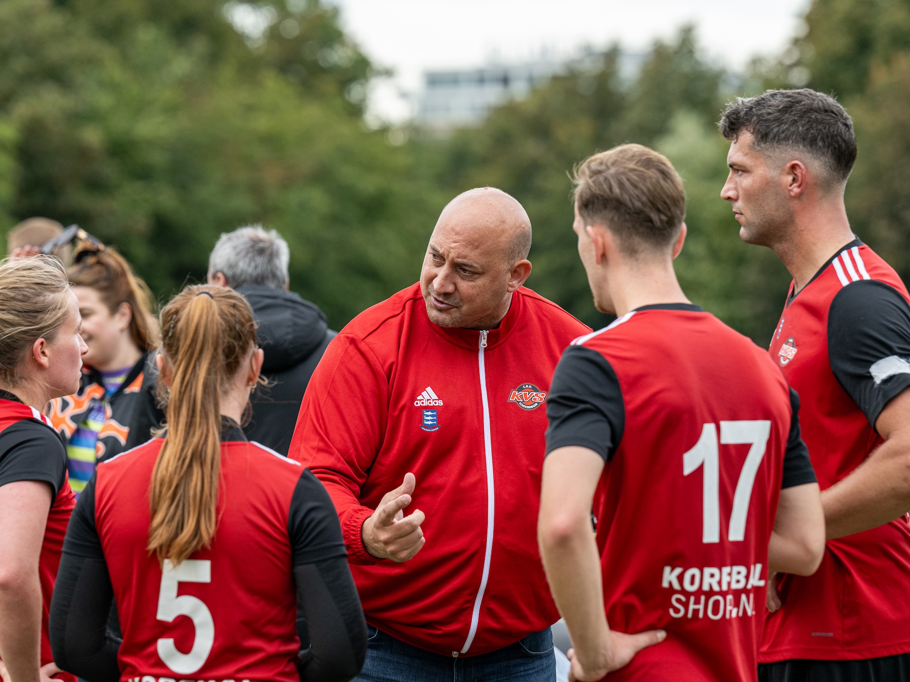 FC Dordrecht mist de mooiste kansen en komt niet verder dan gelijkspel ...