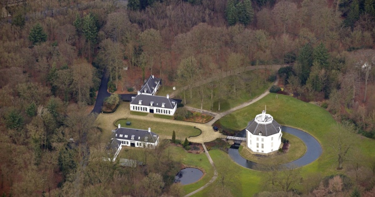 Lage Vuursche heet prinses Beatrix welkom