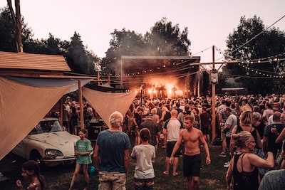Festival Into The Mud: ‘Dit jaar staat er een bijzondere toegangspoort voor het terrein’
