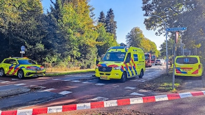Hengelo noemt ongeluk op rode fietsoversteek ‘verschrikkelijk’ en wacht nu op resultaten politieonde