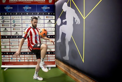 Ervaren futsal-international keert terug bij ZVV Eindhoven als speler én hoofdsponsor: ‘Of ik ooit n