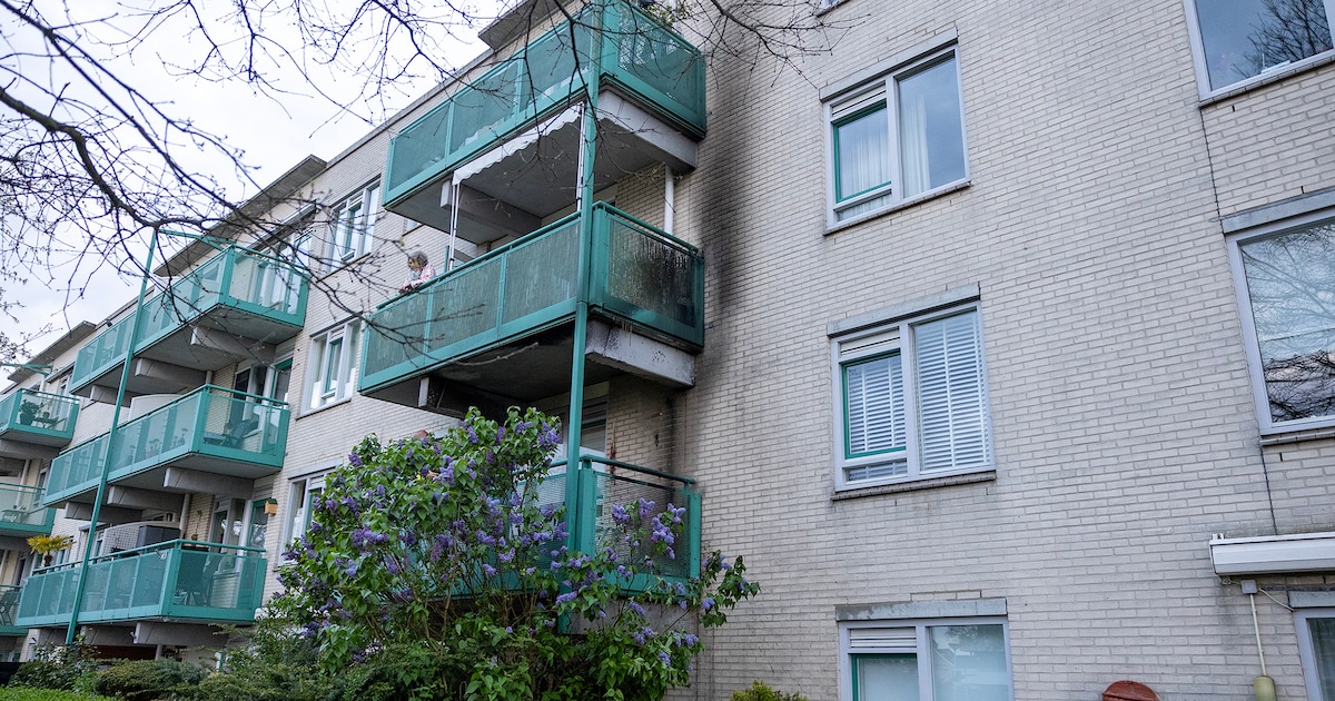 Brand op balkon van appartementencomplex in Hoofddorp