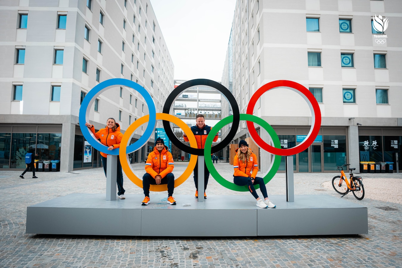 Physiotherapist Rob Tibben Experiences Olympic Games Close-Up with Speed Skater Joy Beune