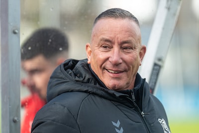 SV Den Hoorn schiet uit de startblokken onder nieuwe trainer: ‘Het Edwin Grünholz-effect? Houd toch 