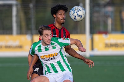 ‘Na 6 minuten was het klaar’: bekerduel Quick 1888 in Apeldoorn gestaakt