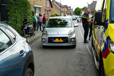 Jonge scooterrijder gewond na botsing met auto in Sprang-Capelle
