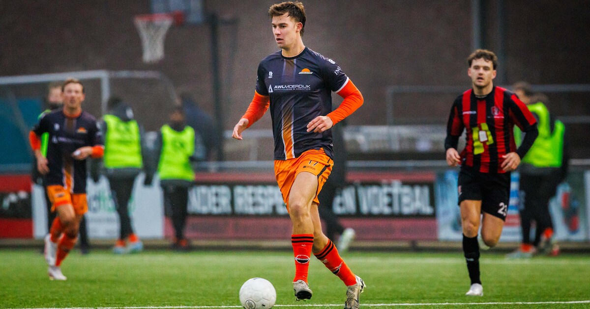 Smitshoek-verrassing Lukas Bos blijft in Nederland: ‘Mijn droom is om ooit in de tweede divisie te s