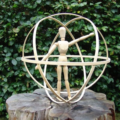 Lezing over genesa crystal en energie-experimenten in Heeze