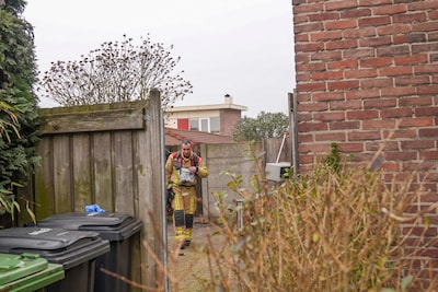 Brand breekt uit bij sloopwoningen in Helmond