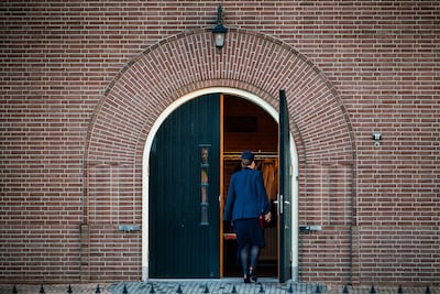 Dochter verdacht van misbruik, vader op de kansel: zo splijt ontuchtzaak deze kerk in Elspeet