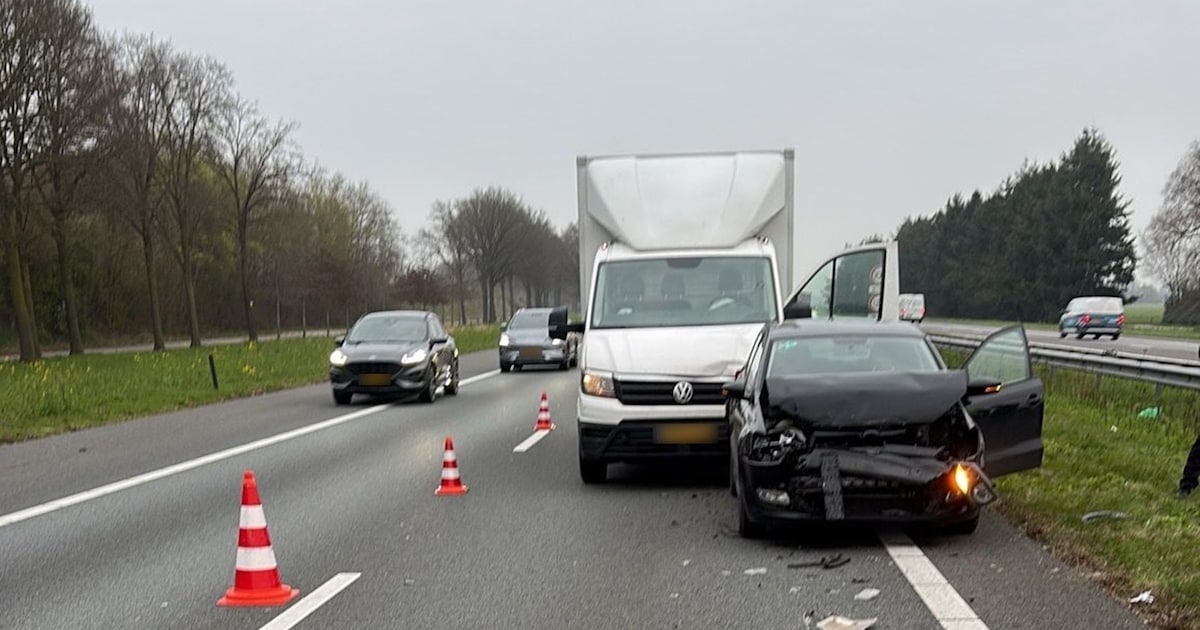 Snelweg A28 weer vrij na ongeval met drie voertuigen