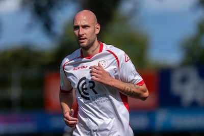 Promovendus SHO verrast koploper en spectaculaire 0-0 Heinenoord: lees hier alles over het amateurvoetbal