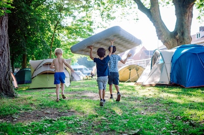 Stichting De Buurt zoekt bewoners die zomer 2026 een driedaagse buurtcamping willen organiseren